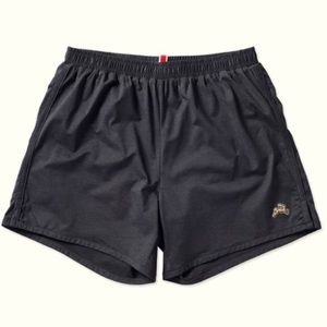 Men’s Tracksmith session shorts charcoal small 5” inseam